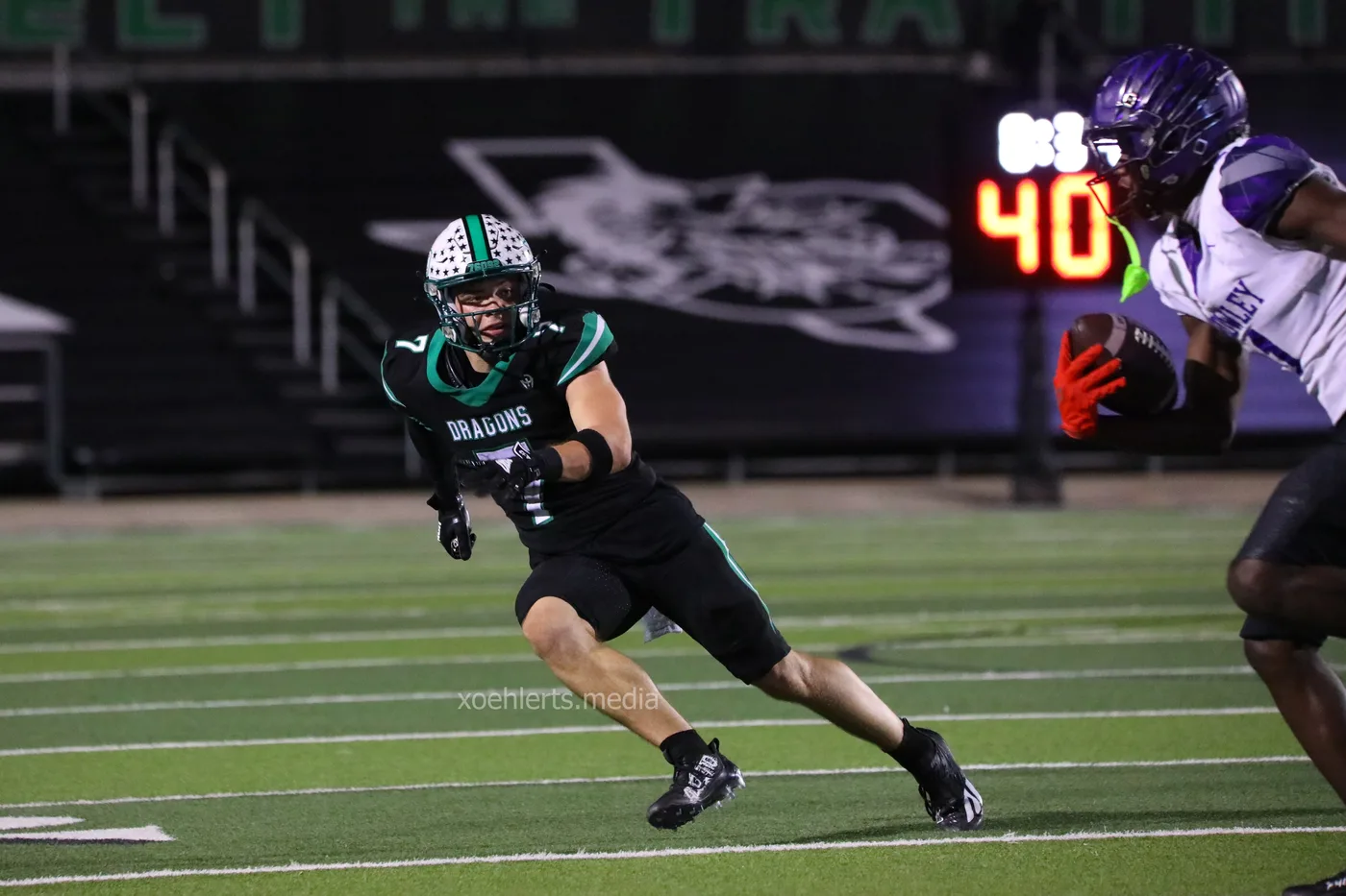 V Football vs Crowley — photo 10