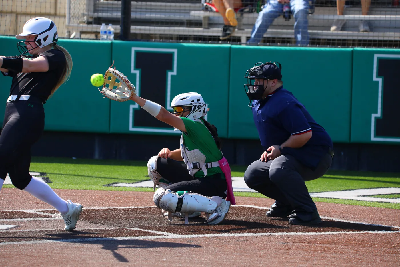 V Softball vs Azle x.oehlerts — photo 7